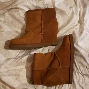Wedge Boots